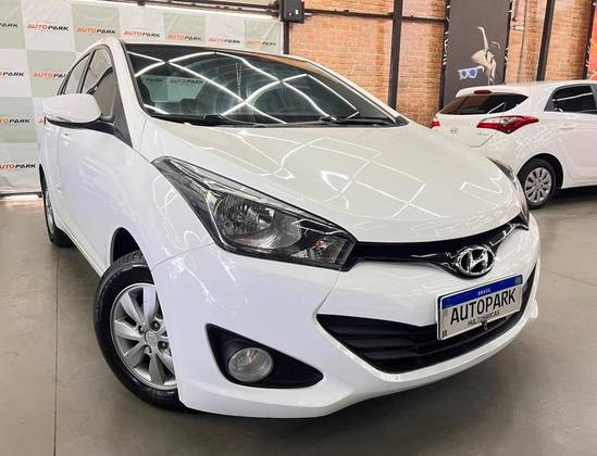 HYUNDAI HB20S 1.6 COMFORT PLUS 16V FLEX 4P MANUAL